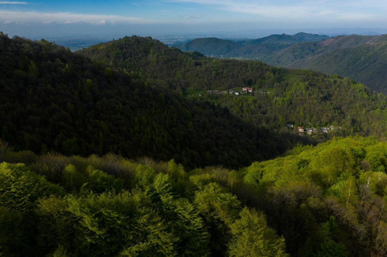 Iduevagamondi - Ospitalita Rurale Famigliare Di Montagna Bed & Breakfast Chiusa di Pesio Bagian luar foto