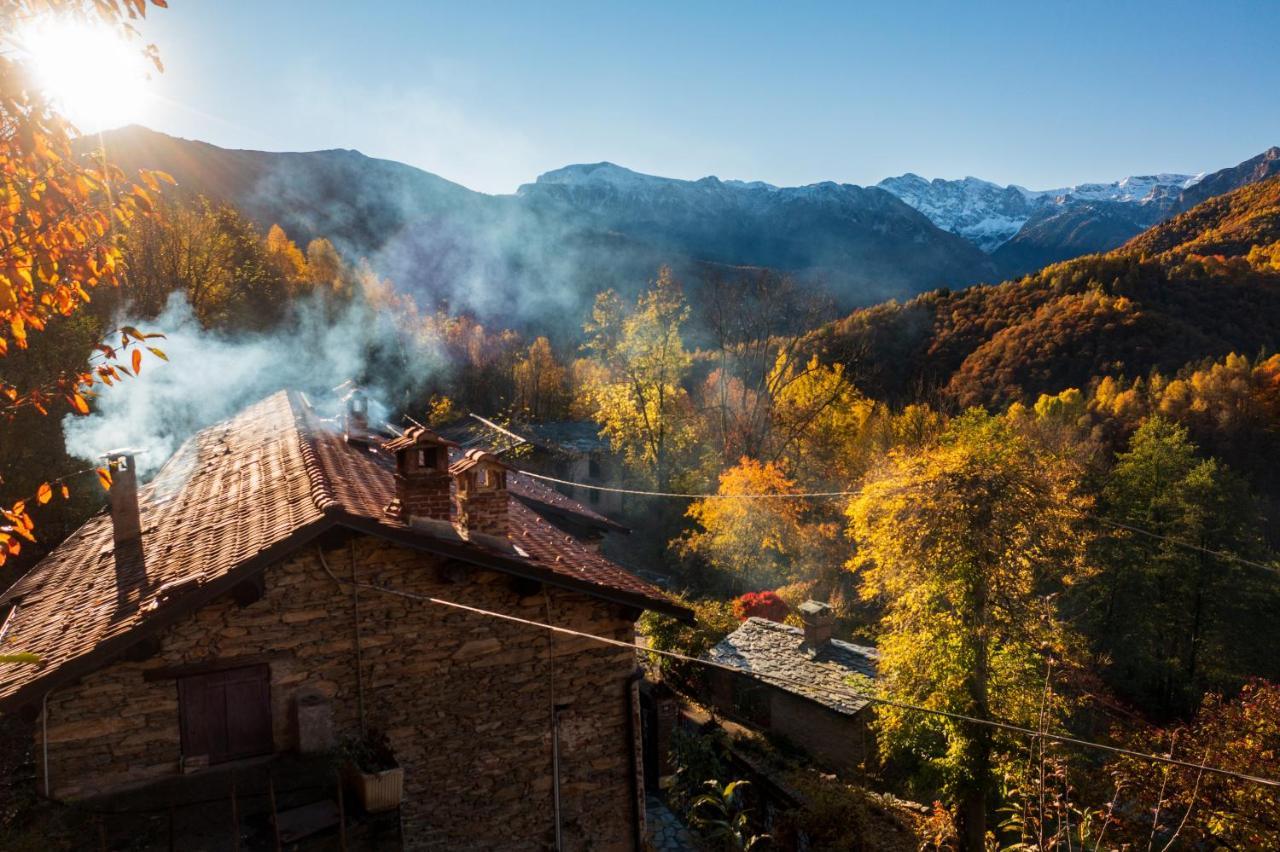 Iduevagamondi - Ospitalita Rurale Famigliare Di Montagna Bed & Breakfast Chiusa di Pesio Bagian luar foto
