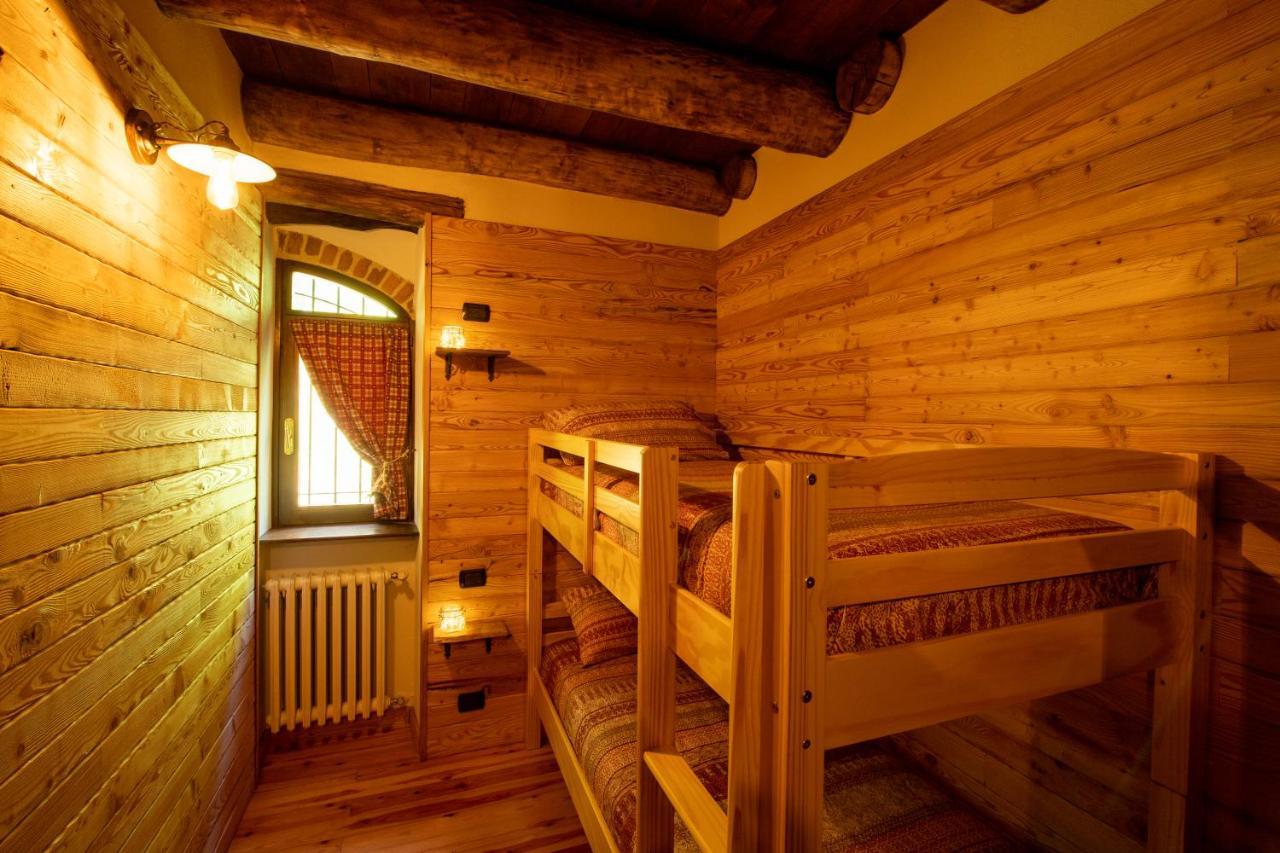 Iduevagamondi - Ospitalita Rurale Famigliare Di Montagna Bed & Breakfast Chiusa di Pesio Bagian luar foto